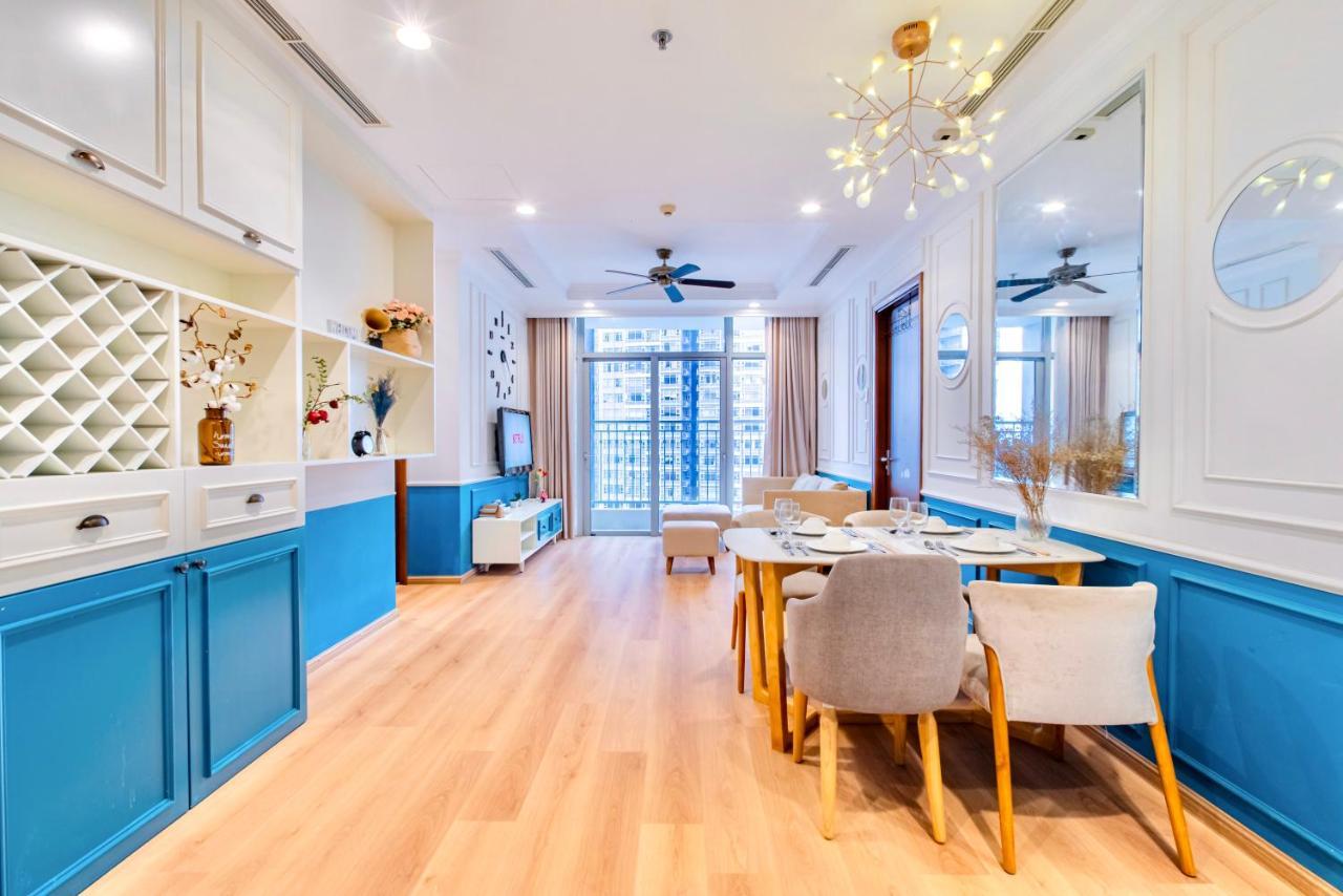 Moxy Hcmc Aparts - Vinhomes Park, Ice Rink * Ho Chi Minh City