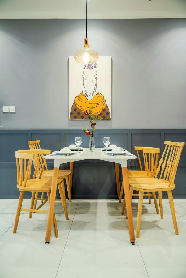 Apartment Moxy Hcmc Aparts - Vinhomes Park, Ice Rink