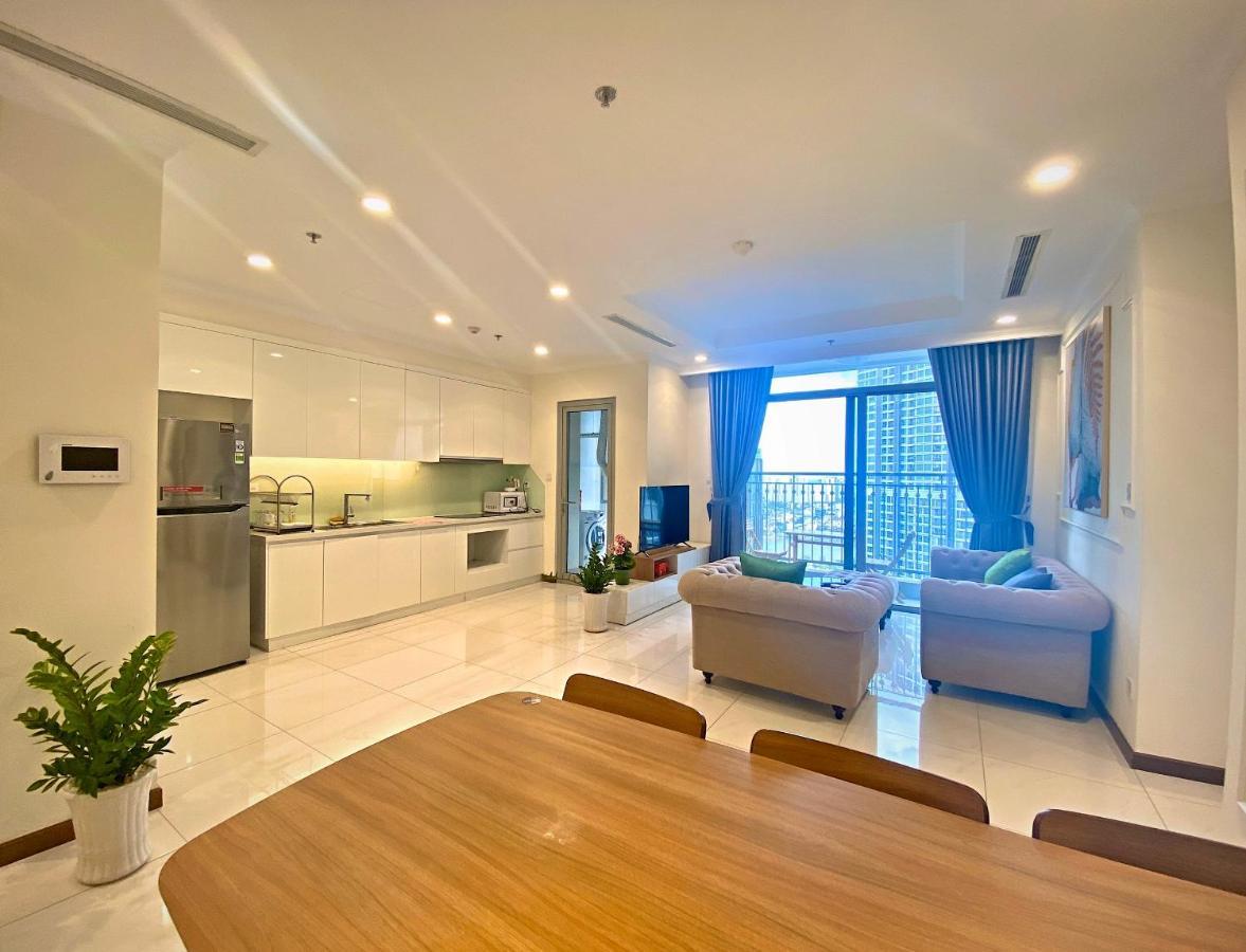 Moxy Hcmc Aparts - Vinhomes Park, Ice Rink Apartment *
