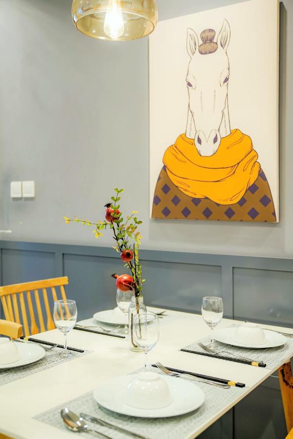 Moxy Hcmc Aparts - Vinhomes Park, Ice Rink Apartment Ho Chi Minh City